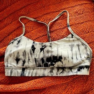 Lululemon yoga bra